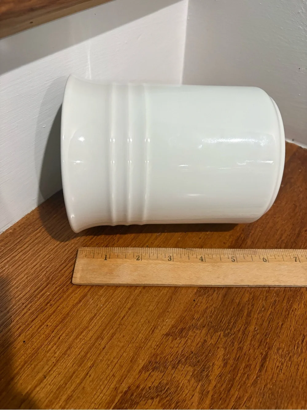 Le Creuset White Ceramic 1L Utensil Crock